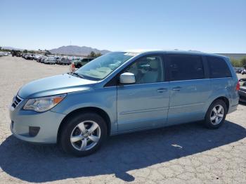  Salvage Volkswagen Routan