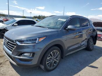  Salvage Hyundai TUCSON