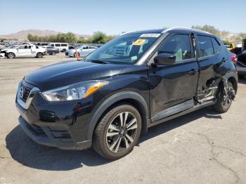  Salvage Nissan Kicks