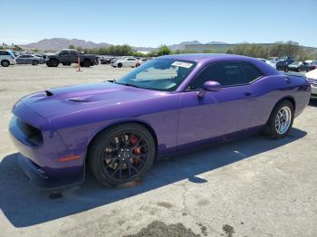  Salvage Dodge Challenger