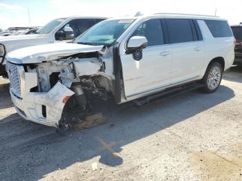  Salvage GMC Yukon
