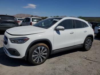  Salvage Mercedes-Benz GLA