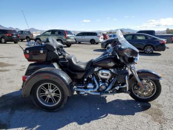  Salvage Harley-Davidson Fl