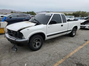  Salvage Chevrolet S-10