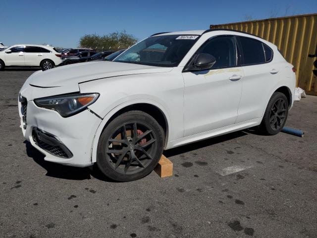  Salvage Alfa Romeo Stelvio
