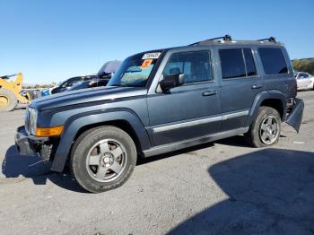  Salvage Jeep Commander