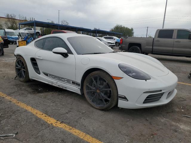 Porsche Cayman Base Image 7