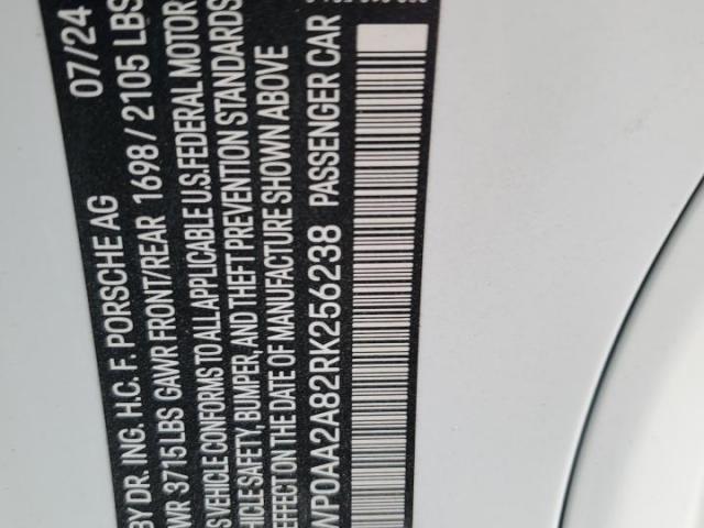 Porsche Cayman Base Image 9