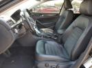 Volkswagen Passat Sel Image 12