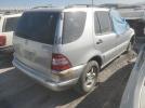 Mercedes-Benz M-Class 320 Image 6
