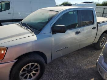  Salvage Nissan Titan