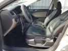 Volkswagen Jetta Base Image 3