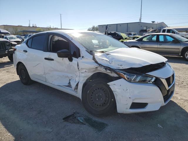 Nissan Versa S Image 4