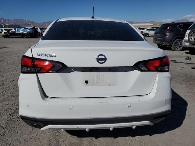 Nissan Versa S Image 11