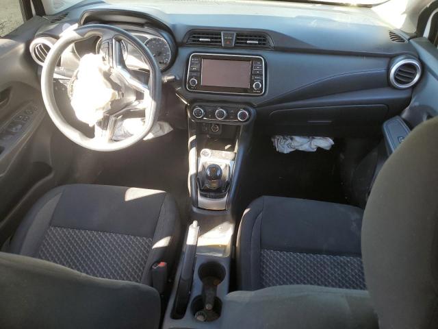 Nissan Versa S Image 5