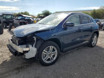  Salvage Mercedes-Benz GLA