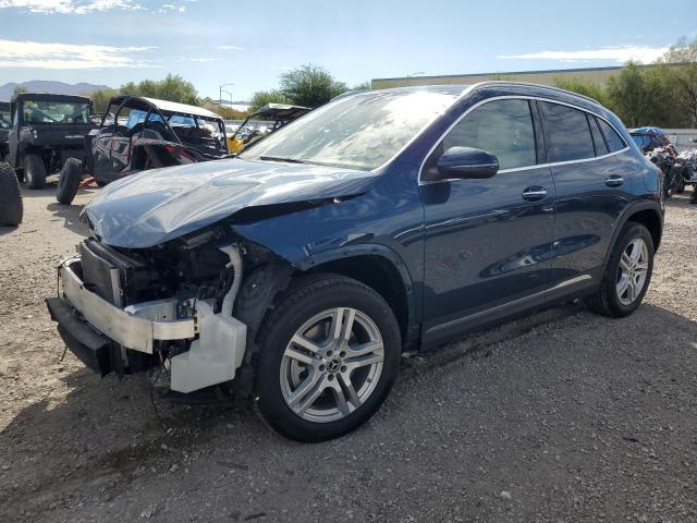  Salvage Mercedes-Benz GLA