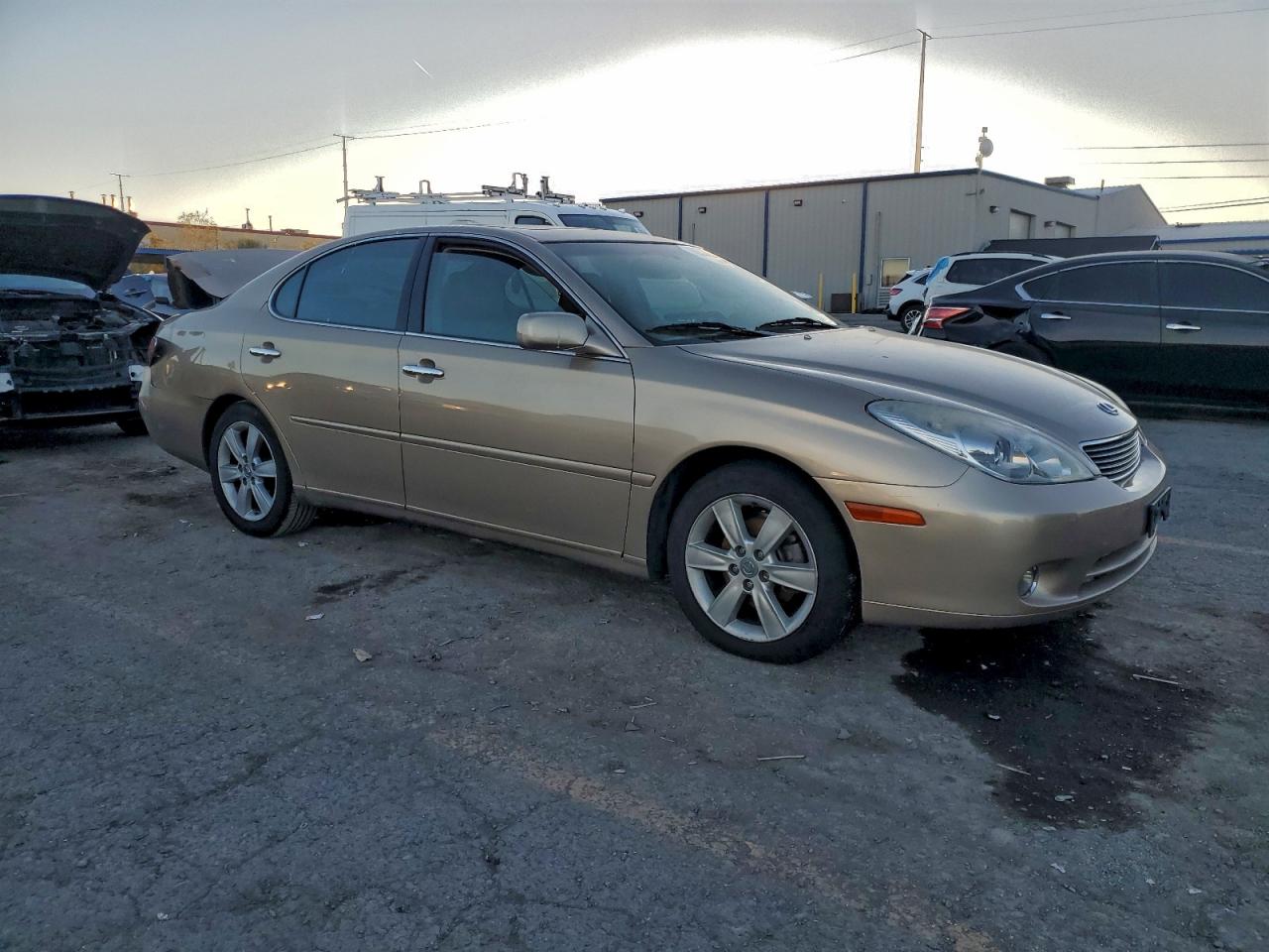 Lexus Es 330 Image 2