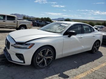  Salvage Volvo S60 Plus