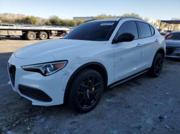  Salvage Alfa Romeo Stelvio