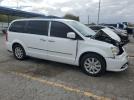 Chrysler Minivan Touring Image 4