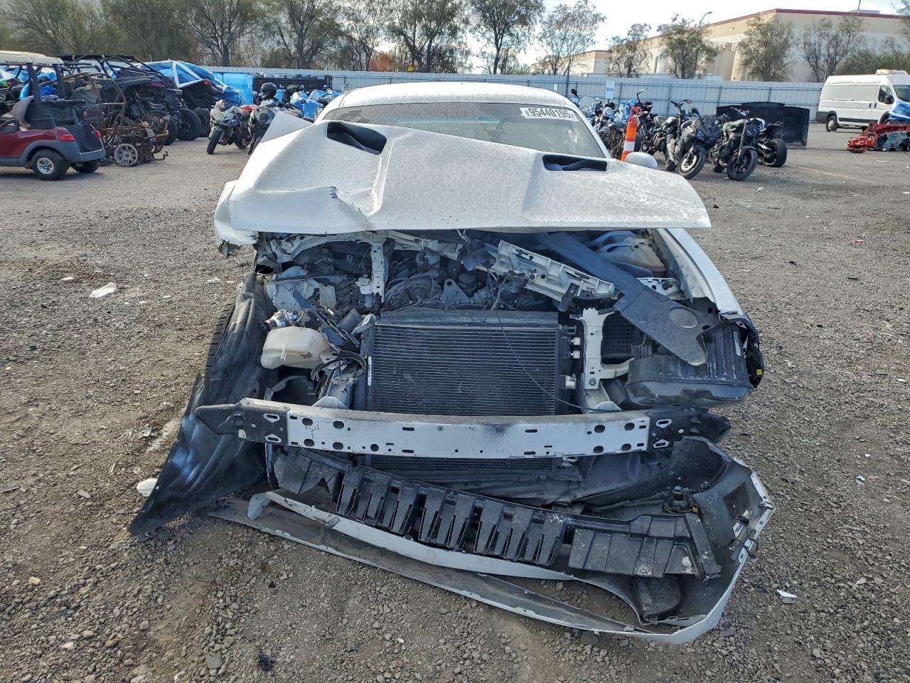 Dodge Challenger Sxt Image 5