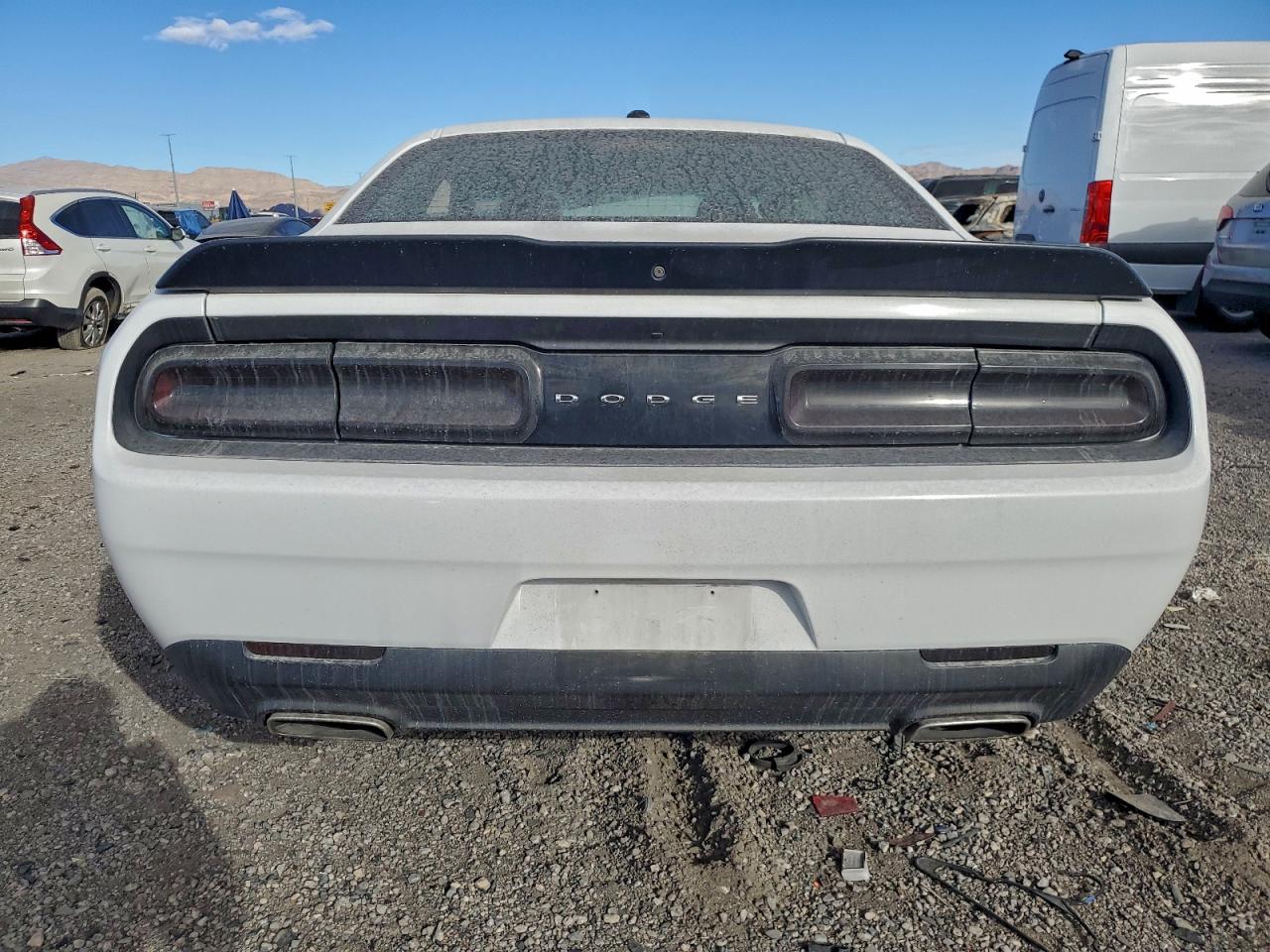 Dodge Challenger Sxt Image 7