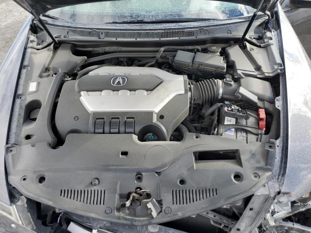 Acura RL Image 12
