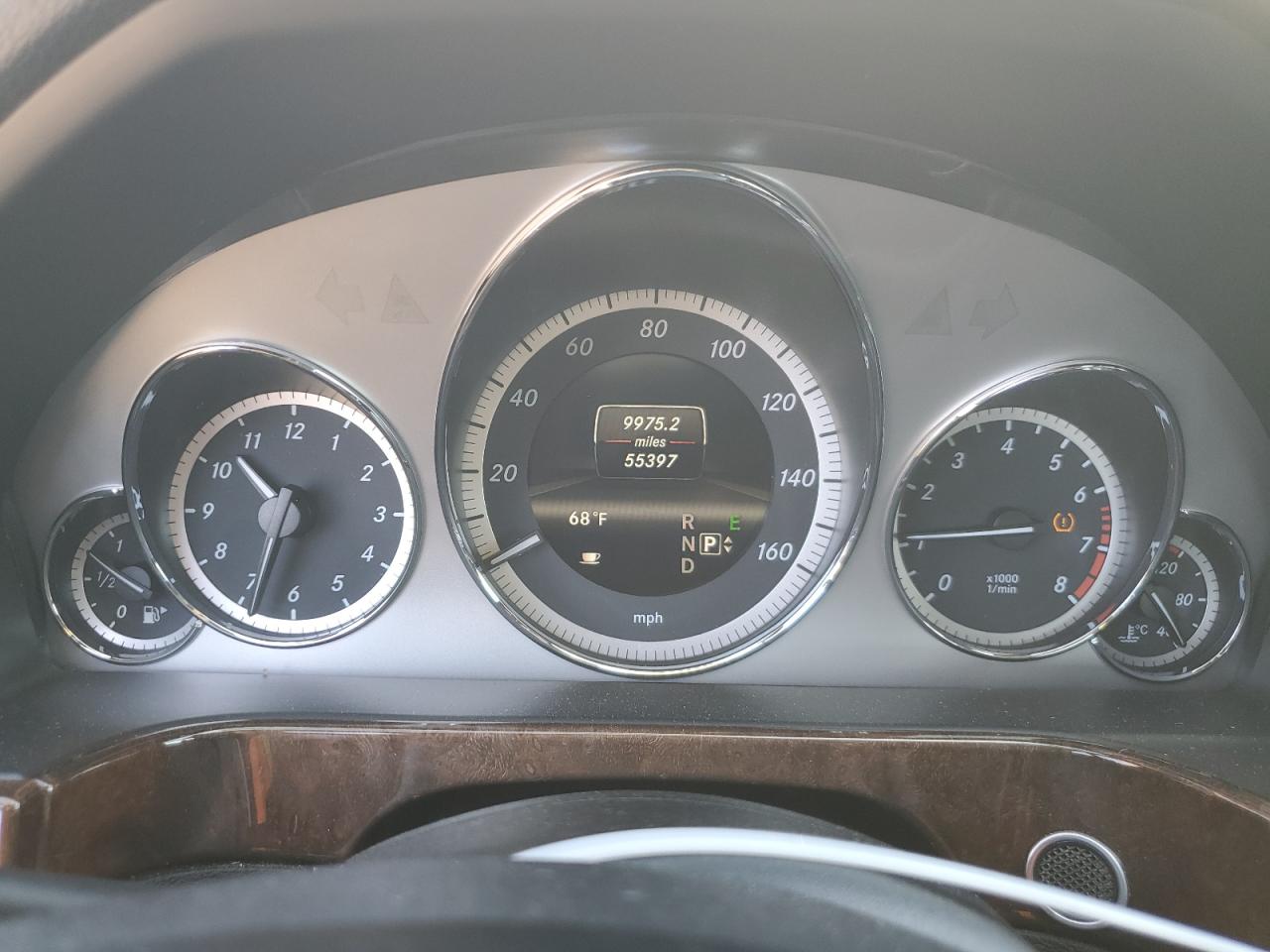 Mercedes-Benz E-Class 350 Image 8