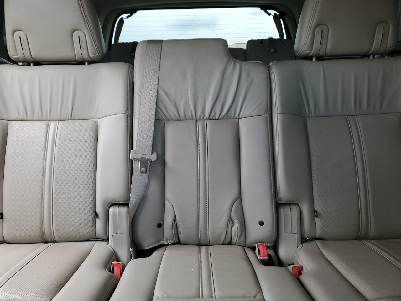 Lincoln Navigator Select Image 6