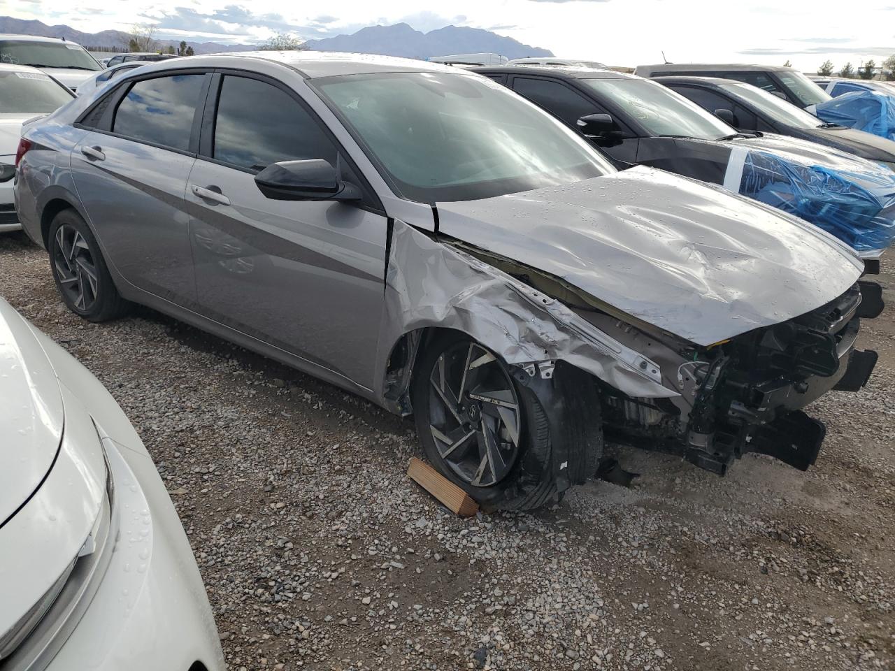 Hyundai ELANTRA Sel Sport Image 4