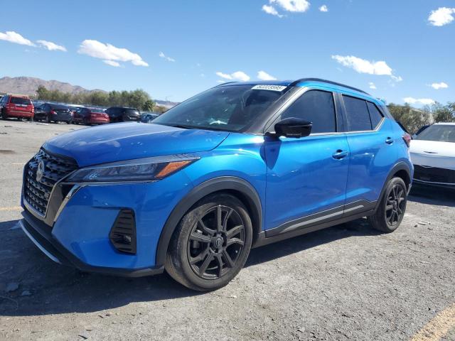  Salvage Nissan Kicks