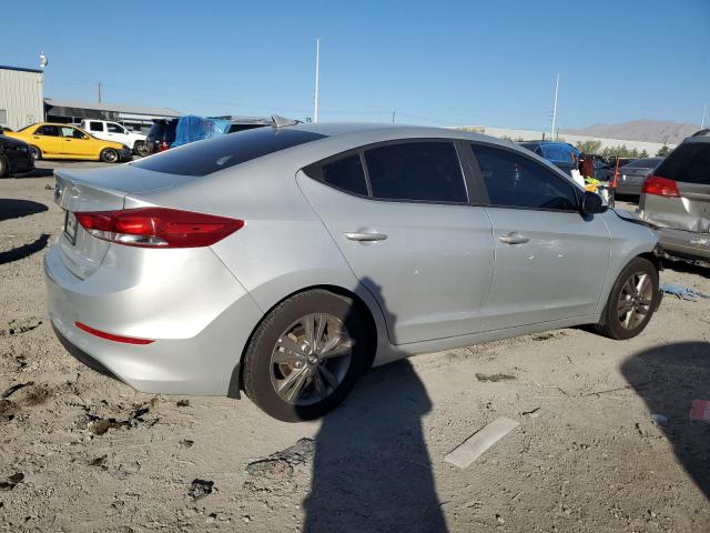 Hyundai ELANTRA Sel Image 3