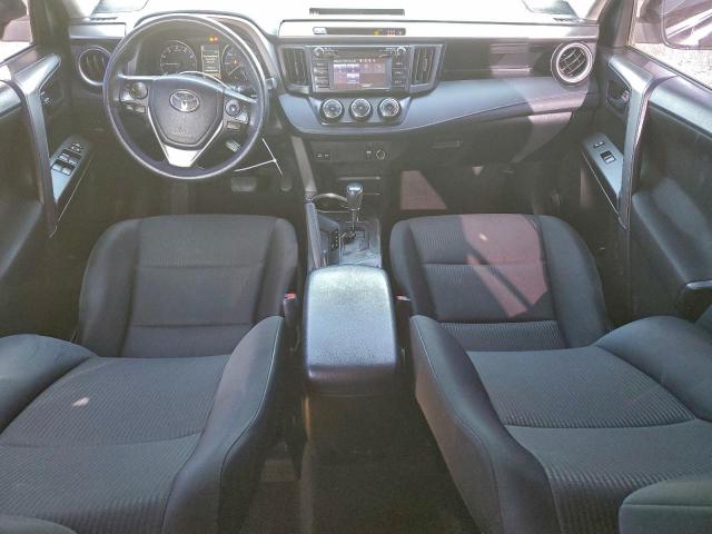 Toyota RAV4 Le Image 8