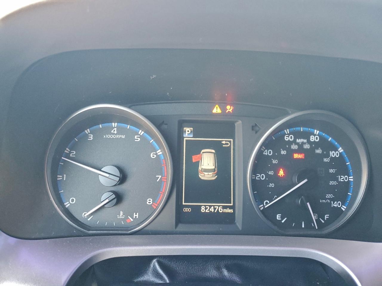 Toyota RAV4 Le Image 10