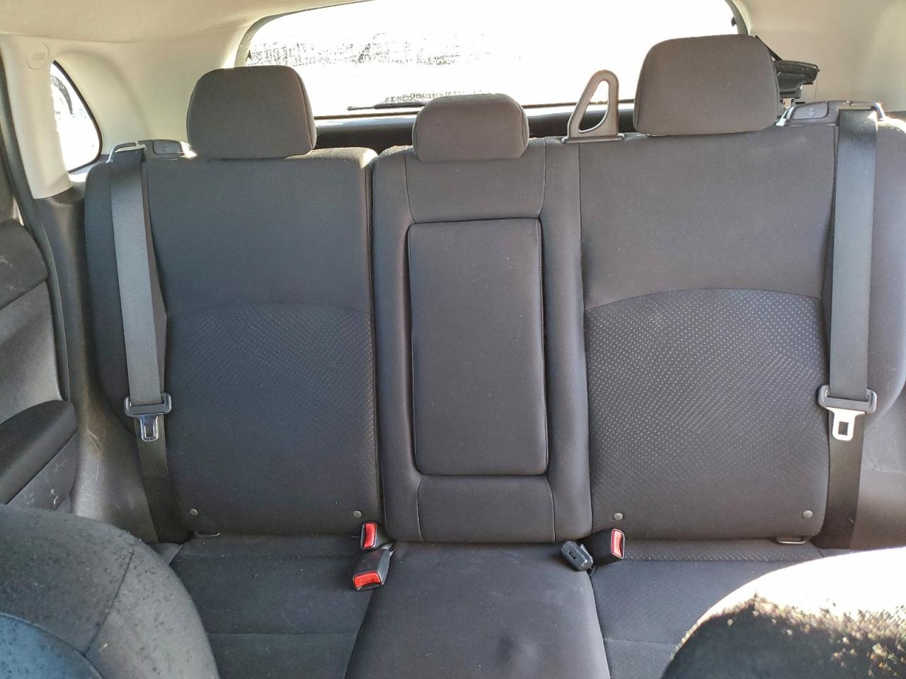 Mitsubishi Outlander Es Image 10