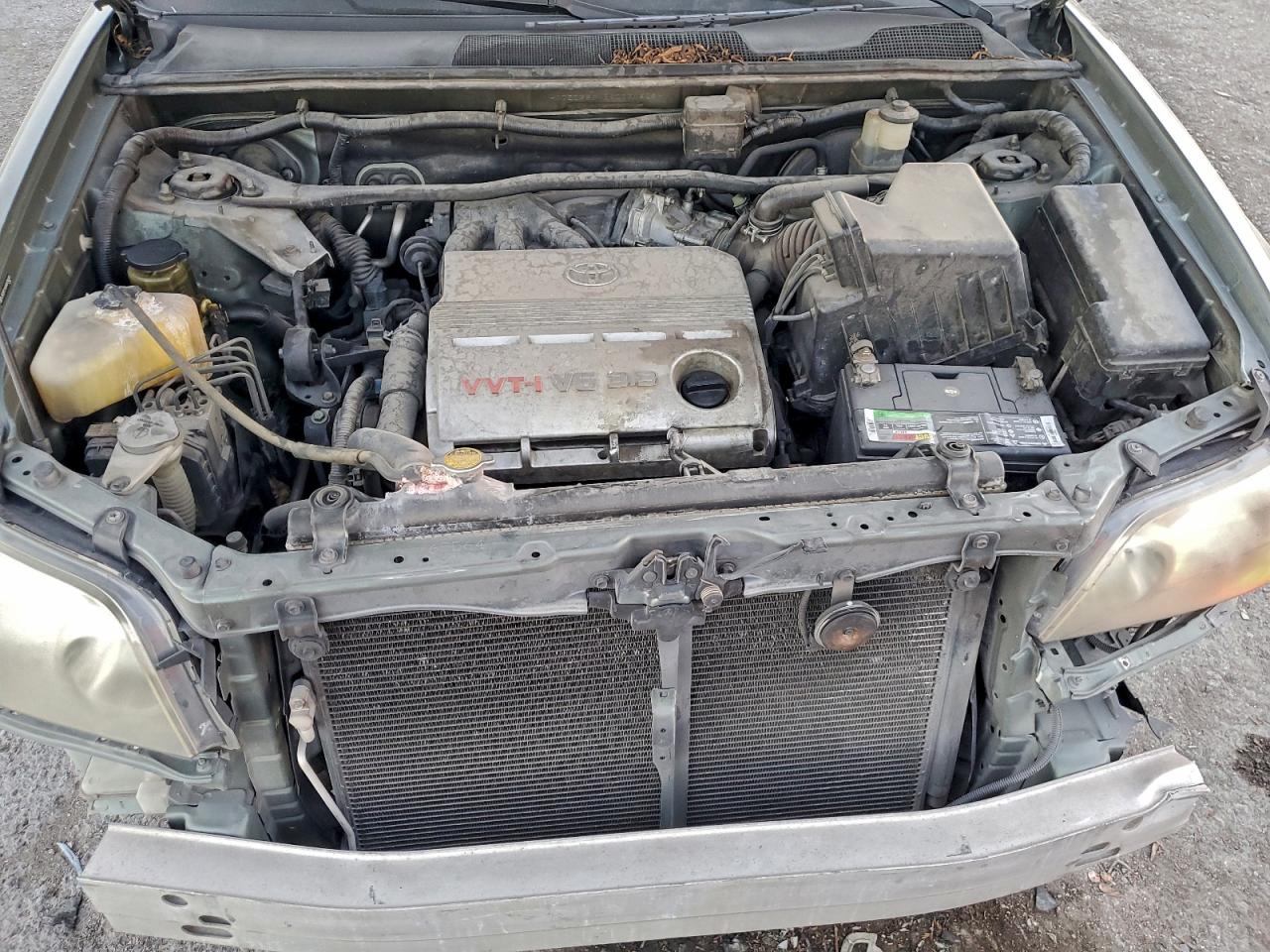 Toyota Highlander Base Image 12