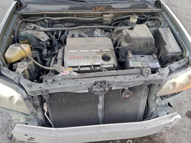 Toyota Highlander Base Image 12