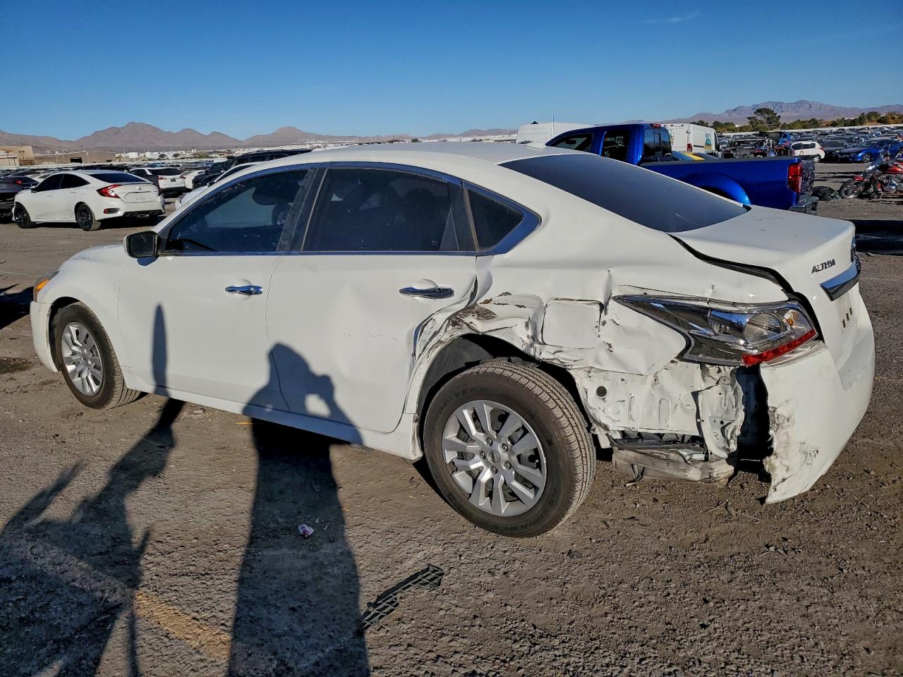 Nissan Altima 2.5 Image 3