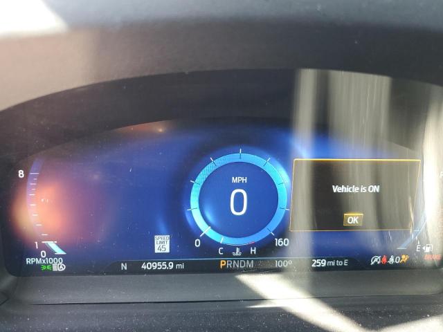 Ford Explorer Platinum Image 6