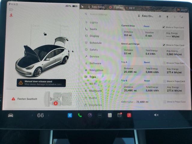 Tesla Model 3 Image 10