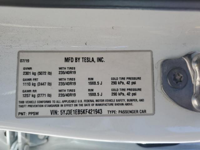 Tesla Model 3 Image 11