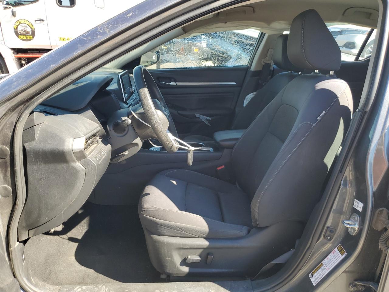 Nissan Altima Sv Image 6