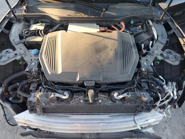 Audi e-tron Premium Image 12