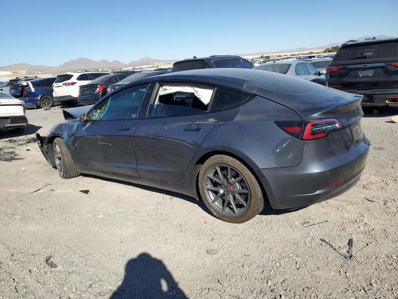 Tesla Model 3 Image 12