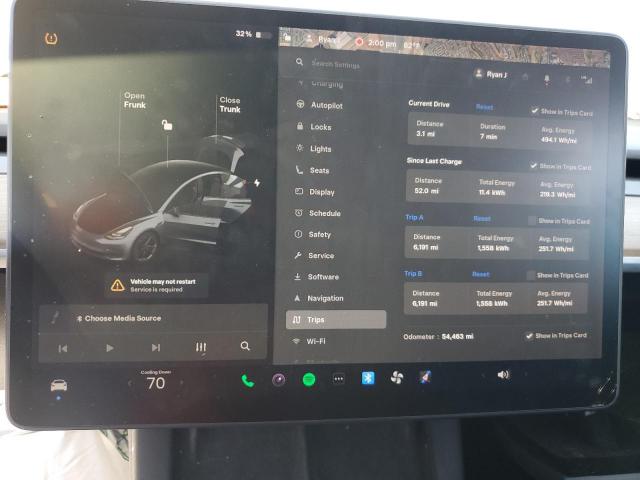 Tesla Model 3 Image 5