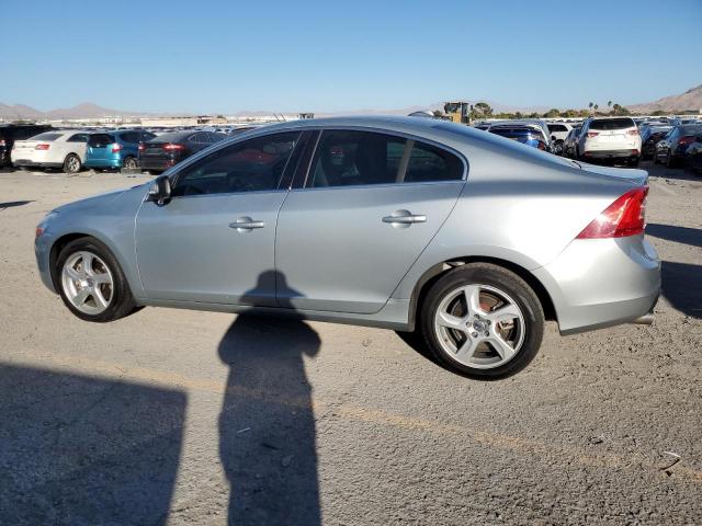 Volvo S60 T5 Image 8