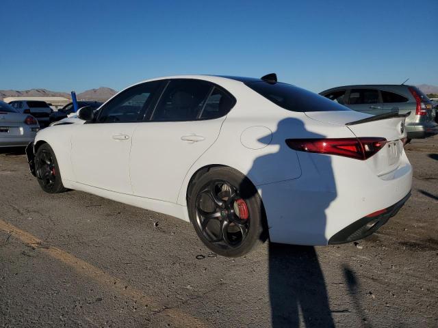 Alfa Romeo Giulia Ti Image 10