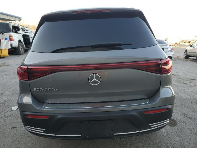 Mercedes-Benz EQB 250+ Image 13