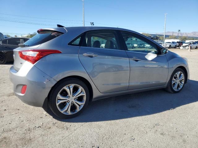 Hyundai ELANTRA Image 8